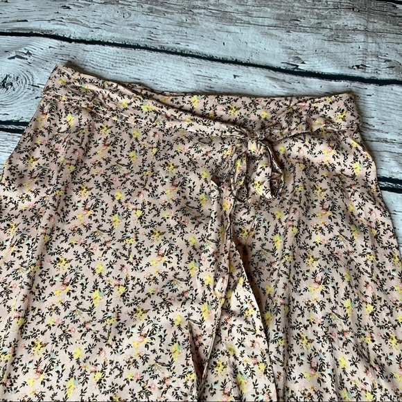 NWT Love, Fire Floral Print Maxi Skirt Size L - Picture 3 of 10